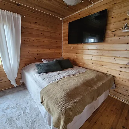 Kuikkaniemen Rantamoekki Alpstuga Ranua