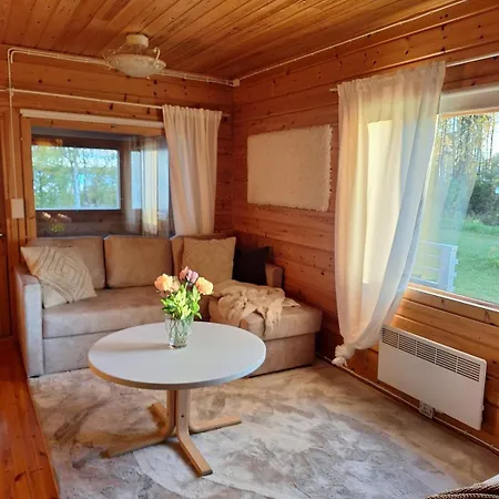 Kuikkaniemen Rantamoekki * Ranua