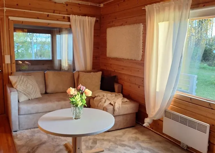 Kuikkaniemen Rantamoekki * 라누아