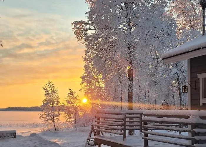 Kuikkaniemen Rantamoekki 라누아